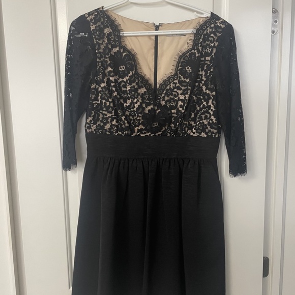 Eliza J Dresses & Skirts - Eliza J Lace Cocktail Dress